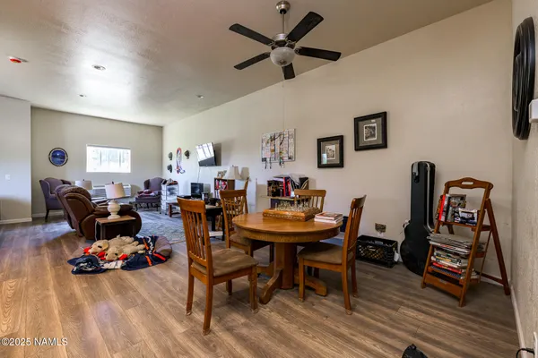 $1,550,000 | 7010 Vista De Oro, Flagstaff, AZ 86004