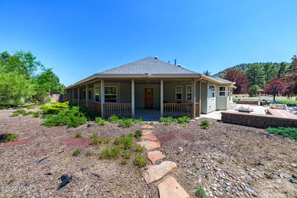 $1,550,000 | 7010 Vista De Oro, Flagstaff, AZ 86004
