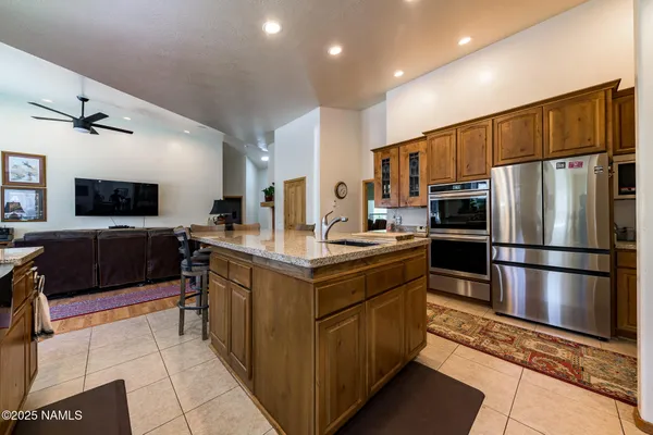 $1,550,000 | 7010 Vista De Oro, Flagstaff, AZ 86004