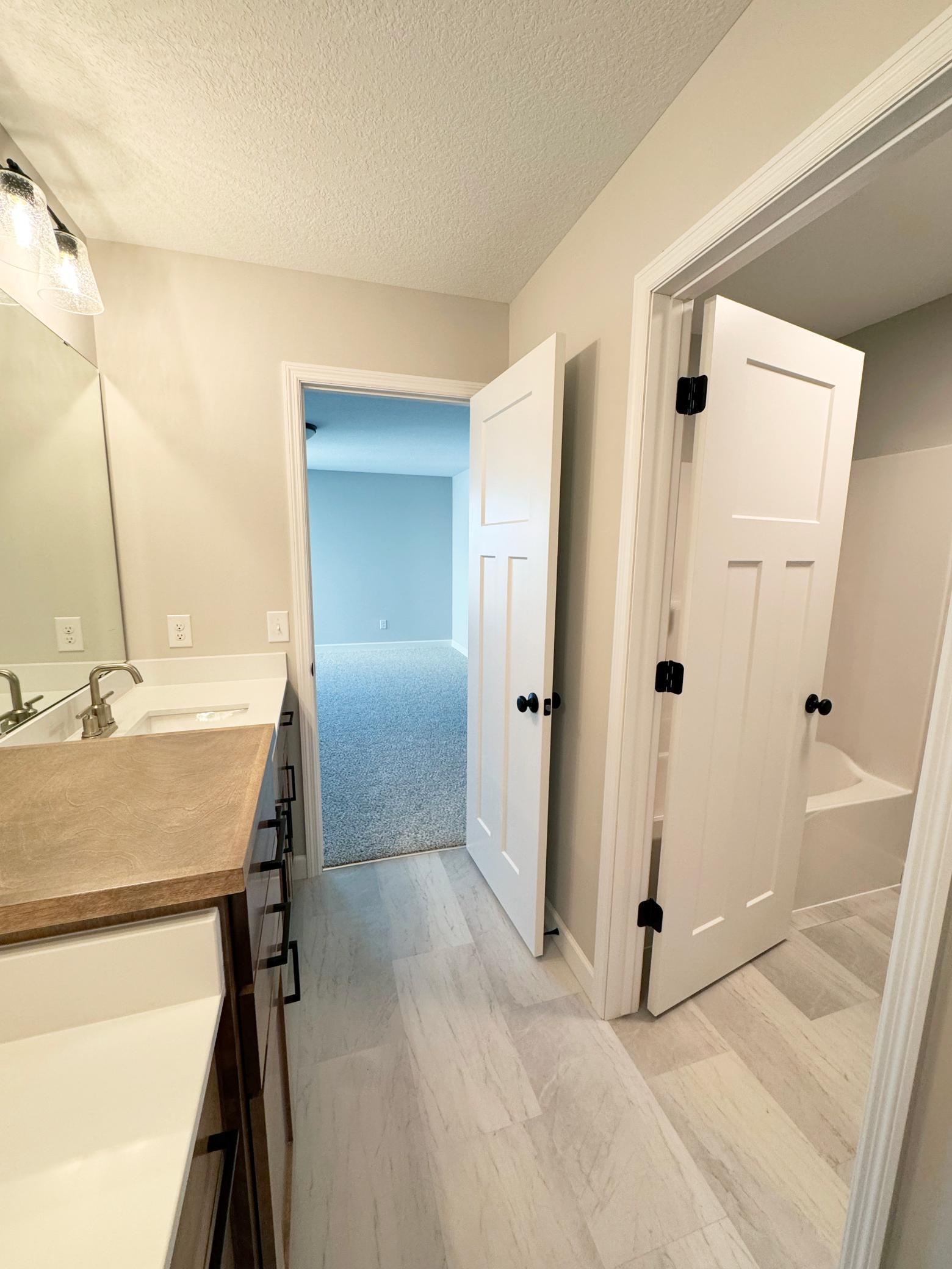 7334 Ambercrest Curve Inver Grove Heights, MN 55077 - Photo 25 of 32