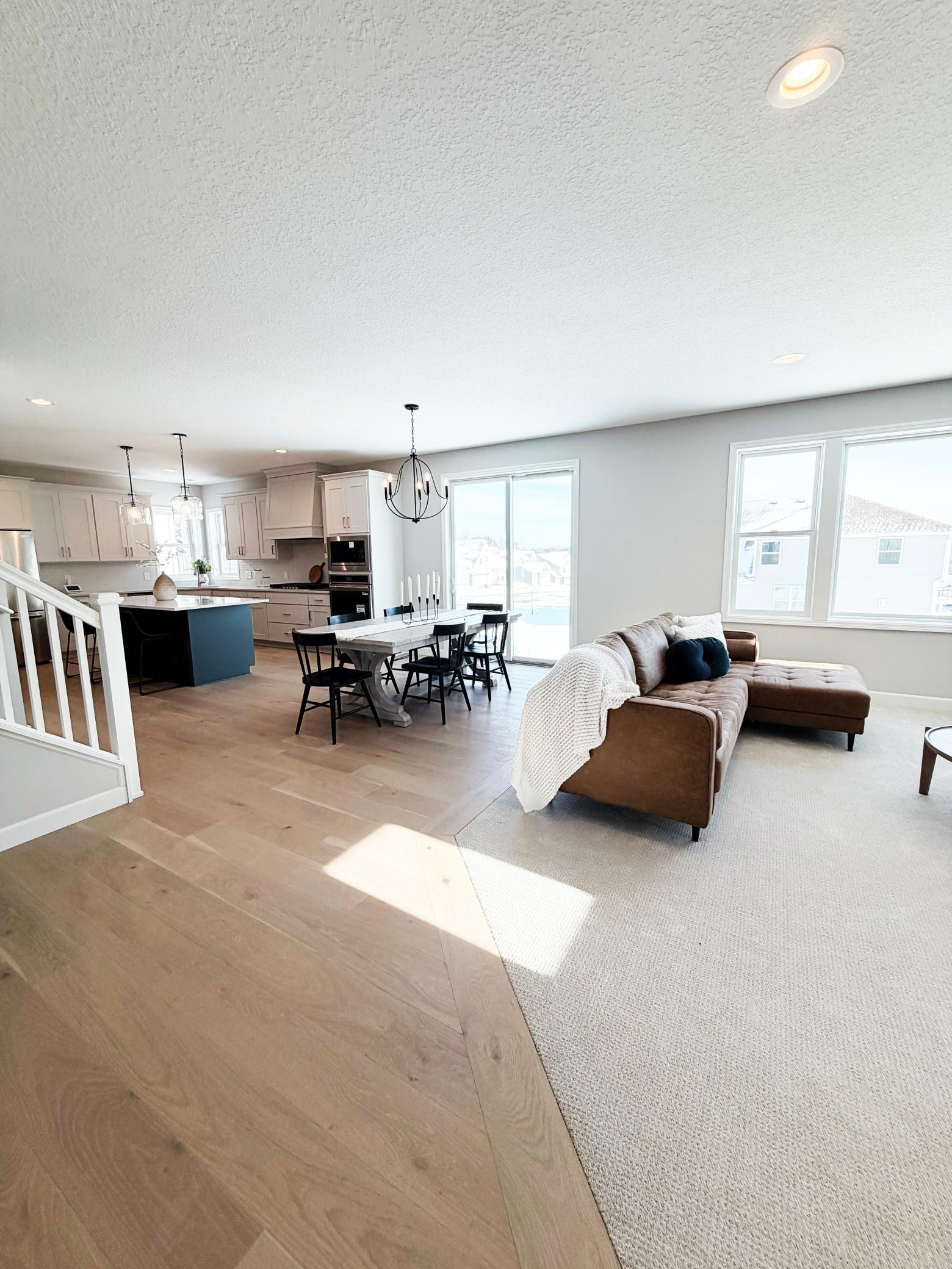 7334 Ambercrest Curve Inver Grove Heights, MN 55077 - Photo 10 of 32