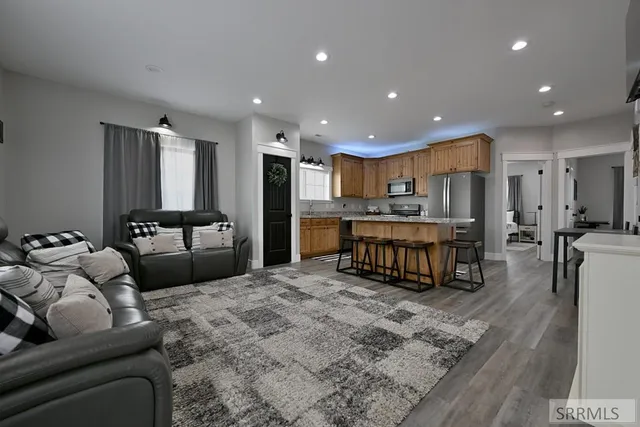 $1,390,000 | 3523 East 126 Street, Rigby, ID 83442