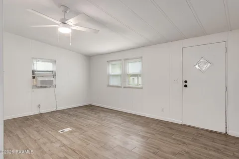 $110,000 | 204 Longbridge Road, Lafayette, LA 70501
