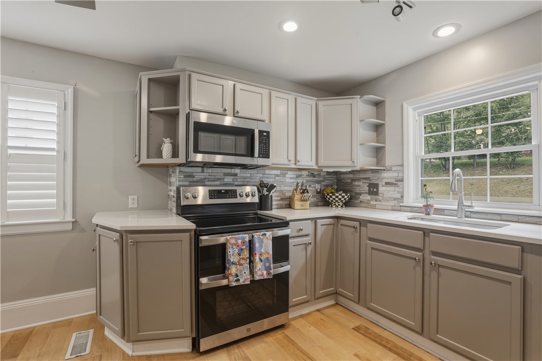 1697 Kiwanis Road Elmira, NY 14905 - Photo 7 of 50