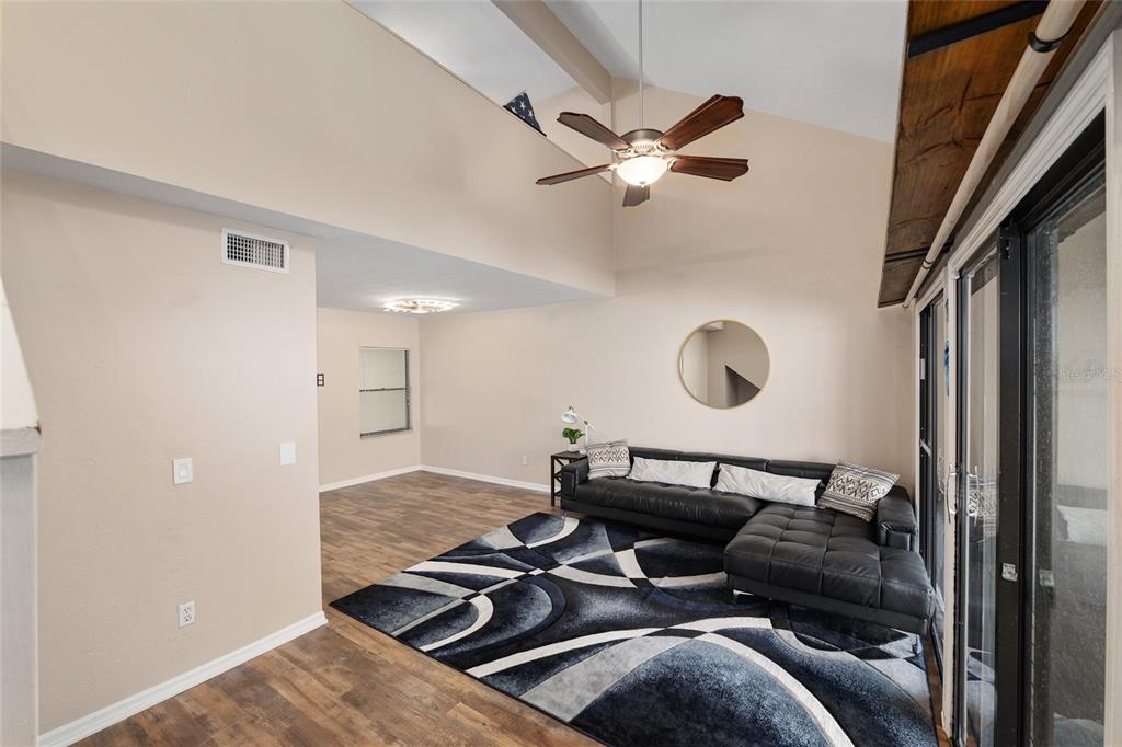 7200 Southwest 8th Avenue, Unit E29 Gainesville, FL 32607 - Photo 20 of 47 a living room with furniture