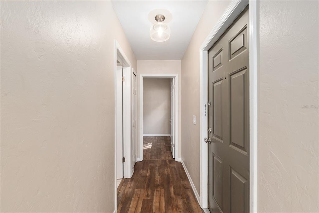 7200 Southwest 8th Avenue, Unit E29 Gainesville, FL 32607 - Photo 26 of 47 a view of a hallway
