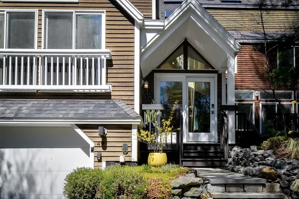 $689,000 | 49 Deer Path, Unit 49, Hudson, MA 01749