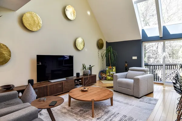 $689,000 | 49 Deer Path, Unit 49, Hudson, MA 01749