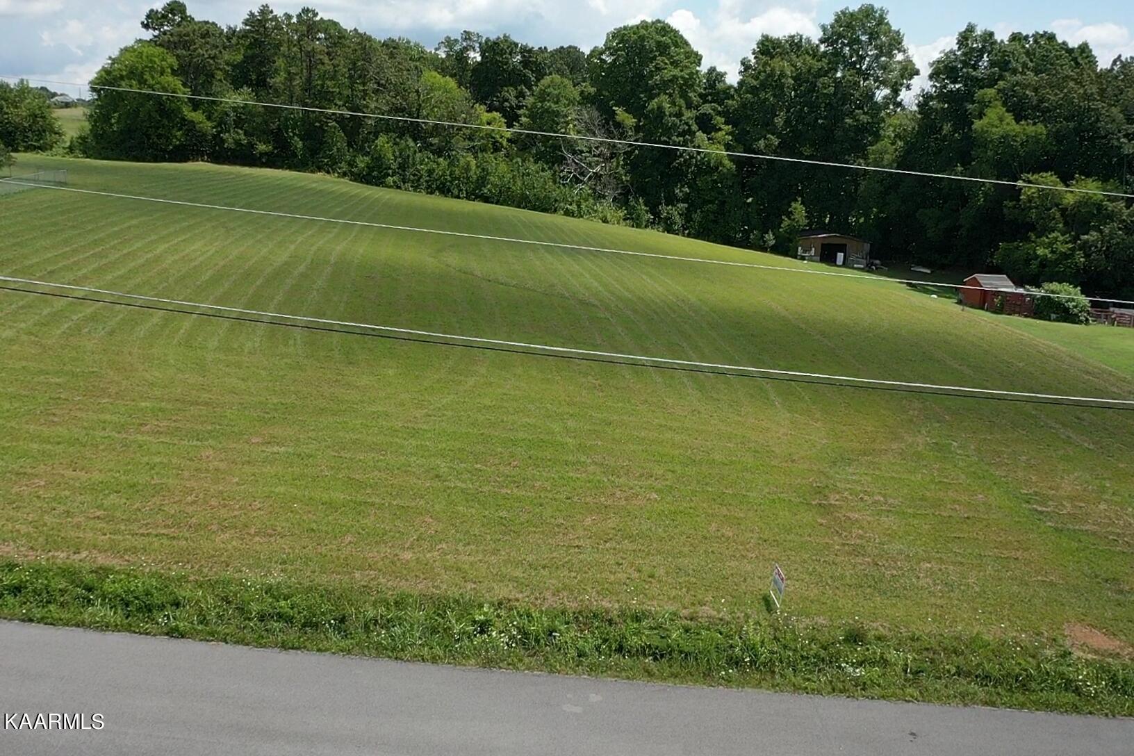 Oakview Lane Sevierville, TN 37876 - Photo 4 of 5 screen_b06bd2aea17c3d0b_1658259890433