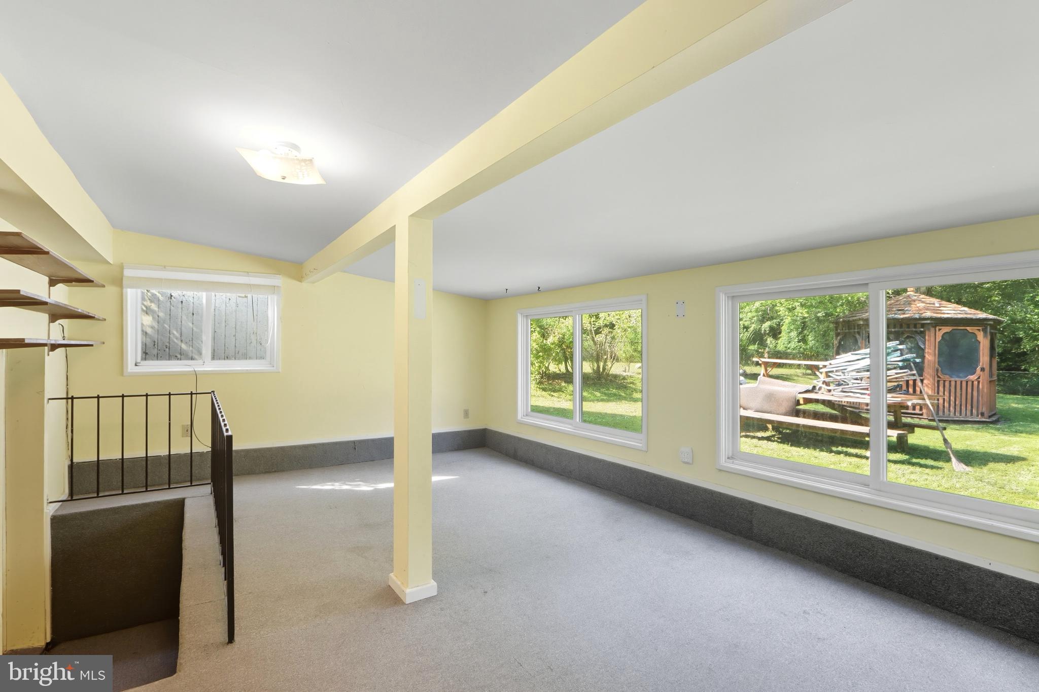 60 South Ritters Lane Owings Mills, MD 21117 - Photo 24 of 31 Spacious, Airy, Sunroom full of natural light.