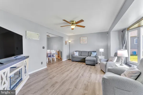 $484,900 | 4 Barbara Place, Somerdale, NJ 08083