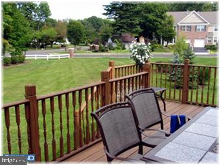 40 Simons Way Huntingdon Valley, PA 19006 - Photo 24 of 25 Gallery Image 24