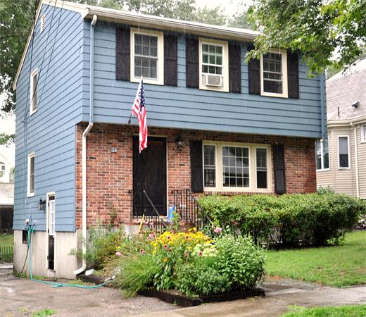 34 Ronald Road Arlington, MA 02474 - Photo 1 of 11