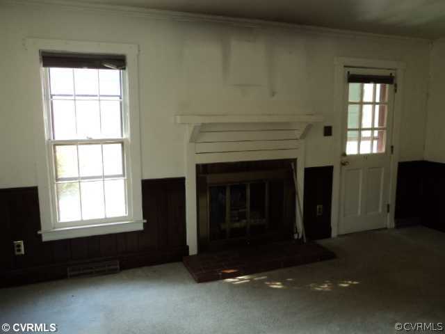 1942 Esquire Road Richmond, VA 23235 - Photo 5 of 6 Den/Family/Great Room