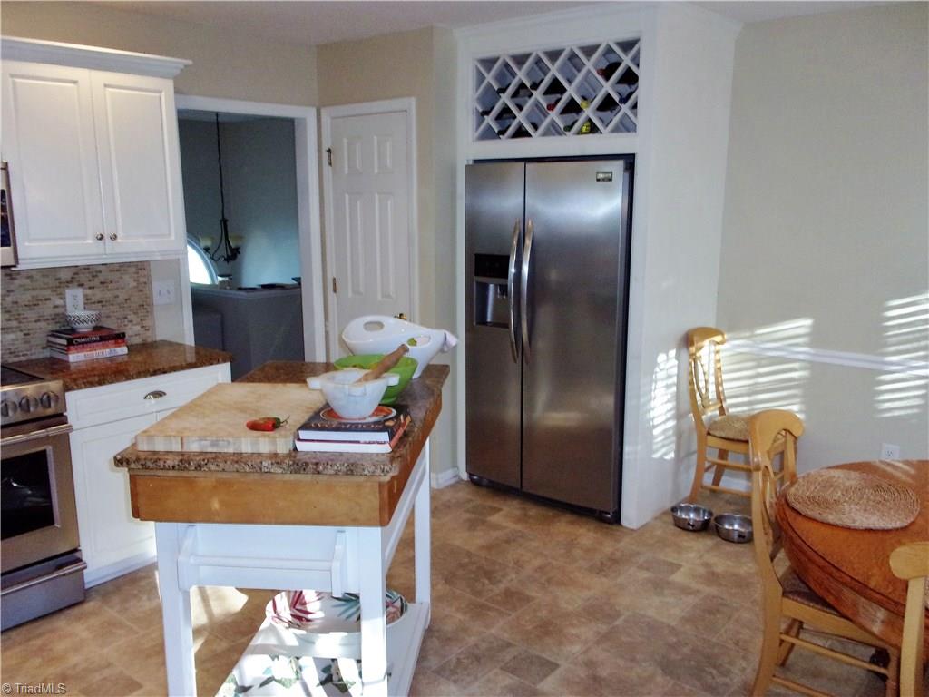 4610 Fieldspring Road Clemmons, NC 27012 - Photo 14 of 25 Gallery Image 14