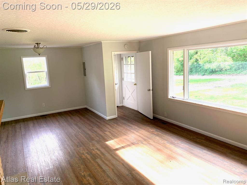 15145 Worden Road Holly, MI 48442 - Photo 8 of 26