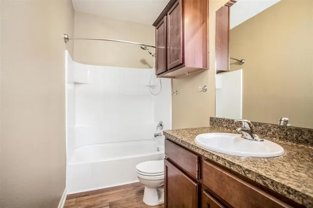 $1,990 | 5607 Straight Way, Kingwood, TX 77339