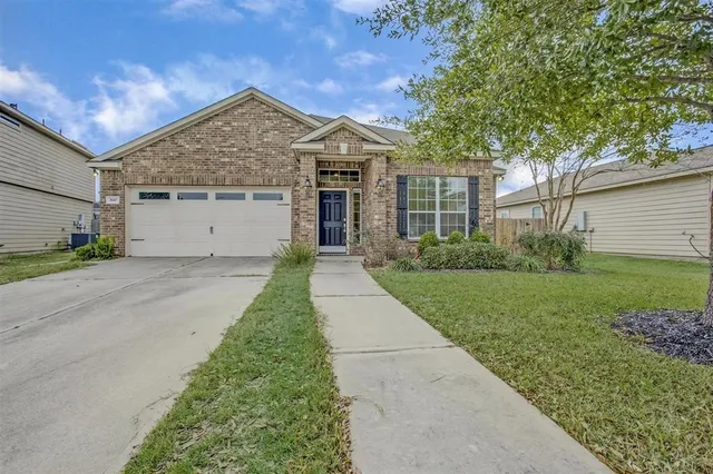 $1,990 | 5607 Straight Way, Kingwood, TX 77339