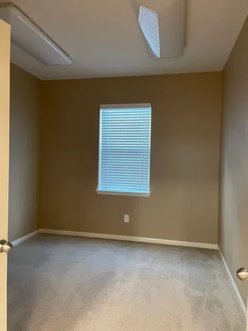 $1,990 | 5607 Straight Way, Kingwood, TX 77339