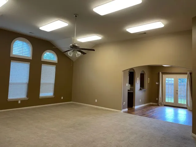 $1,990 | 5607 Straight Way, Kingwood, TX 77339