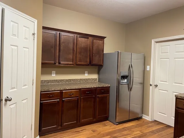 $1,990 | 5607 Straight Way, Kingwood, TX 77339