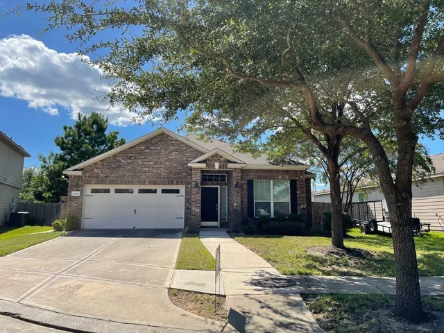 $1,990 | 5607 Straight Way, Kingwood, TX 77339