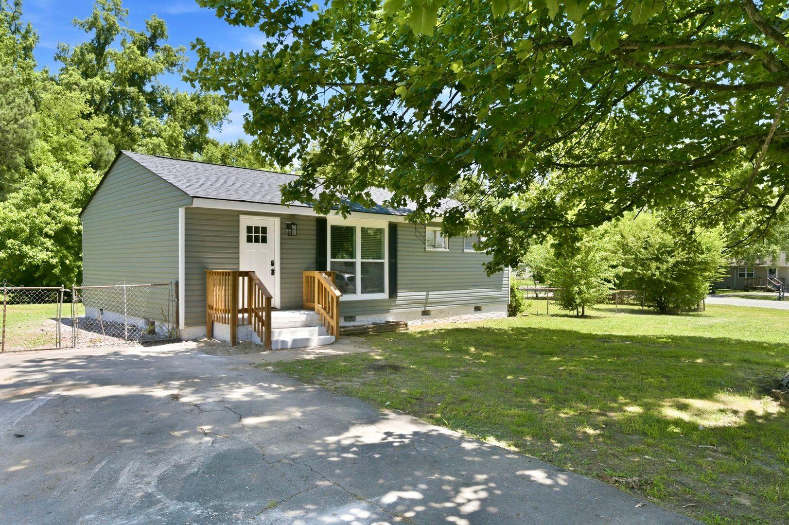 6107 Vance Circle Chattanooga, TN 37421 - Photo 2 of 24 57773202_large