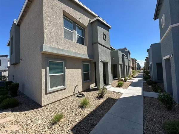 $1,895 | 5013 Chapin Mesa Avenue, Las Vegas, NV 89139