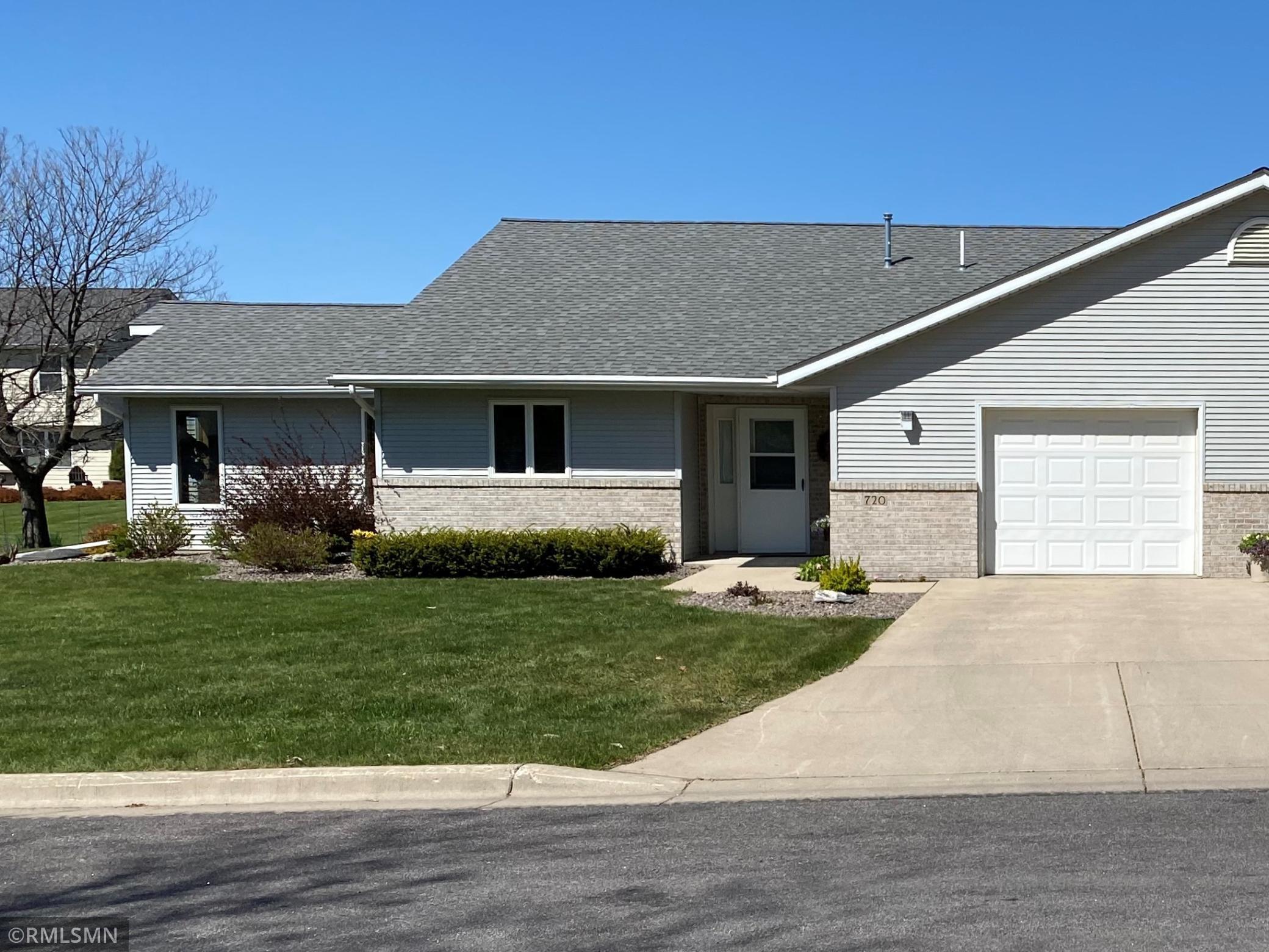 720 South 10th Street Bird Island, MN 55310 - Photo 1 of 1 Gallery Image 1