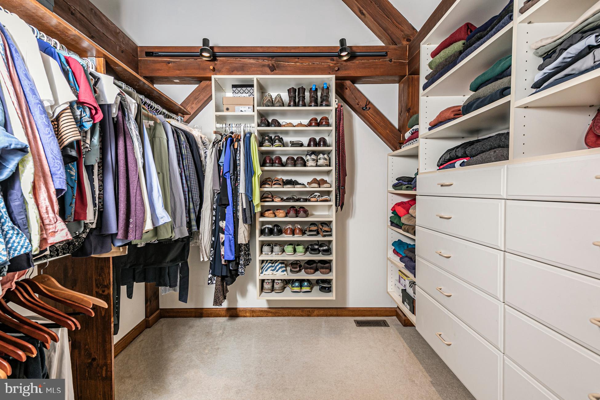 5 Dunwald Road Hopewell, NJ 08525 - Photo 19 of 40 Master closet