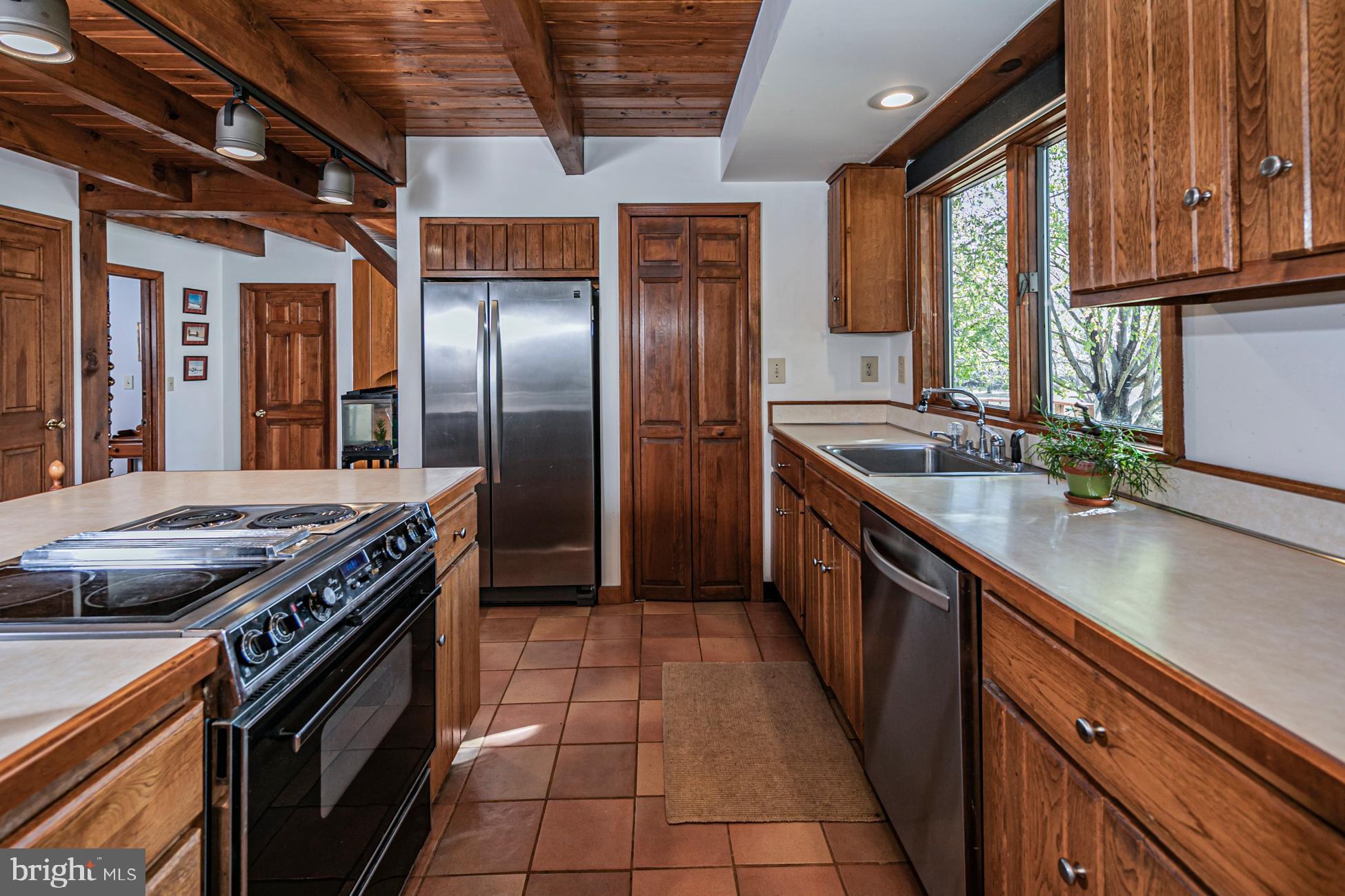 5 Dunwald Road Hopewell, NJ 08525 - Photo 9 of 40 Kitchen