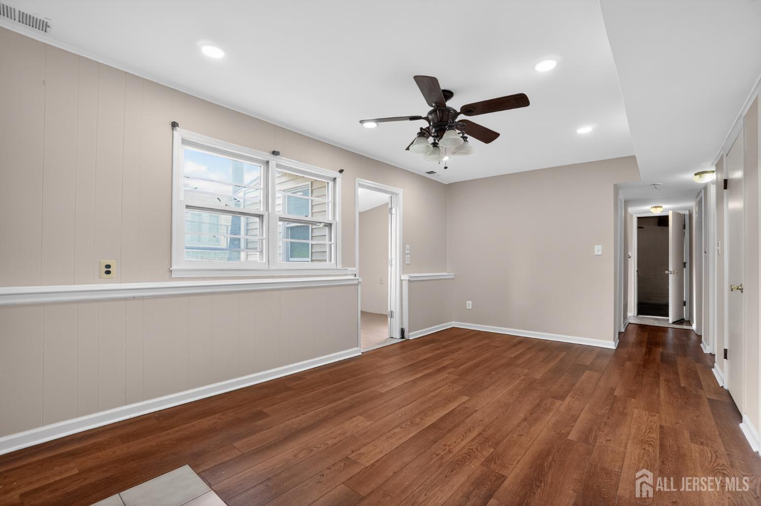 21 Ash Road Edison, NJ 08817 - Photo 30 of 35