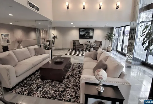 $315,000 | 316 Prospect Avenue, Unit 8D, Hackensack, NJ 07601