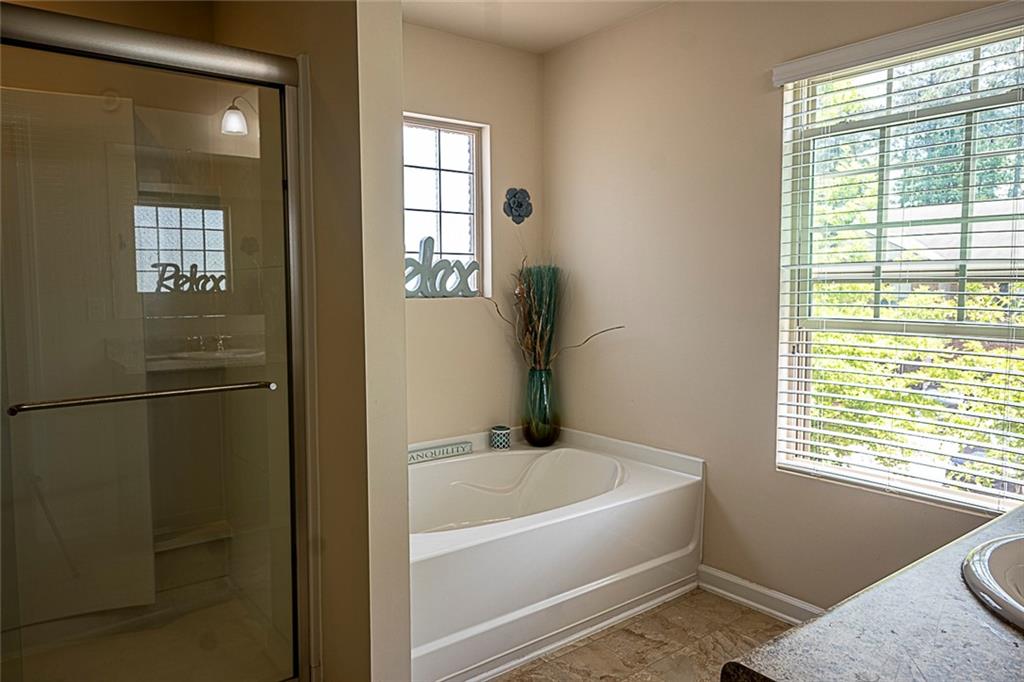 3922 Makeover Court Atlanta, GA 30349 - Photo 32 of 38