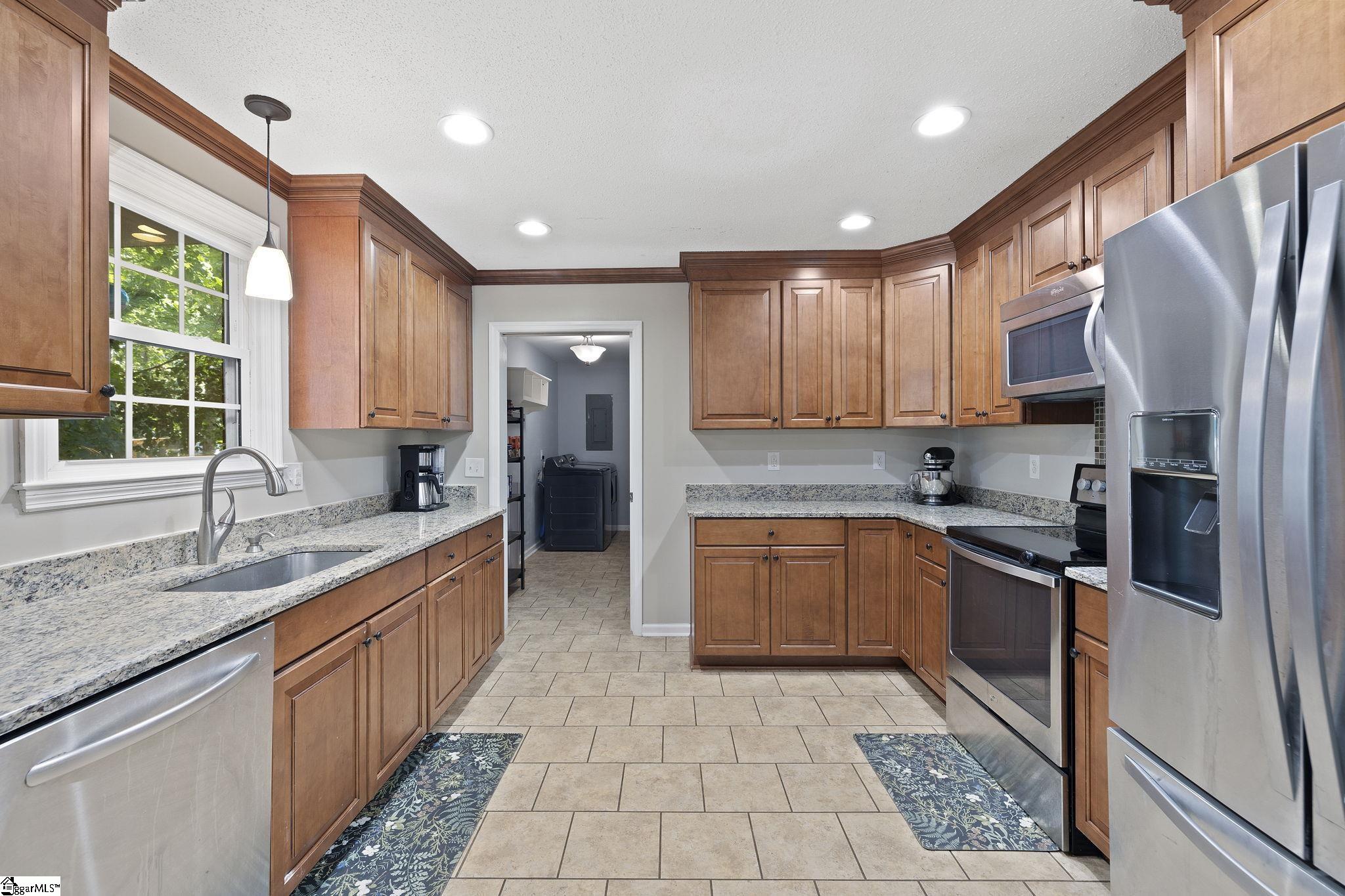 132 Black Road Simpsonville, SC 29680 - Photo 14 of 35