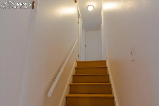 $425,000 | 5210 Alteza Drive, Colorado Springs, CO 80917