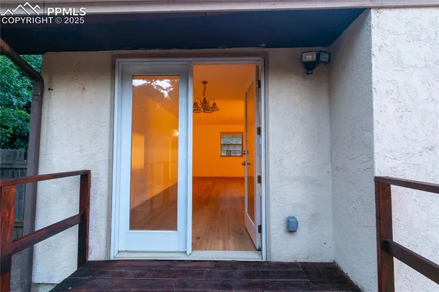 $425,000 | 5210 Alteza Drive, Colorado Springs, CO 80917