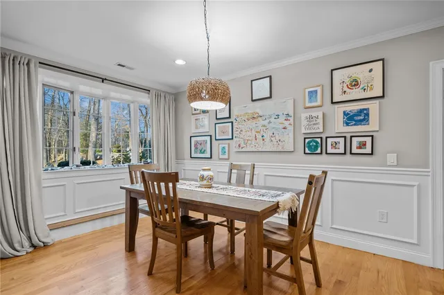 $1,000,000 | 66 Essex Manor Lane, North Kingstown, RI 02874