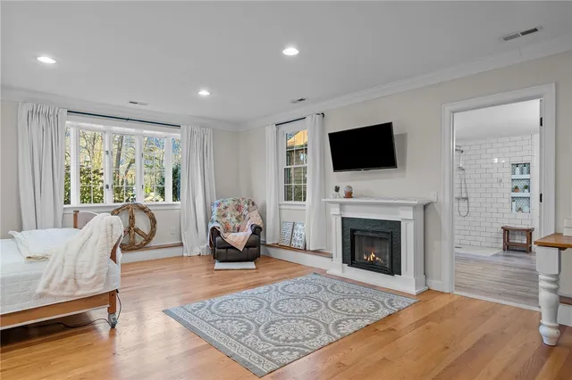 $1,000,000 | 66 Essex Manor Lane, North Kingstown, RI 02874