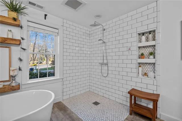 $1,000,000 | 66 Essex Manor Lane, North Kingstown, RI 02874