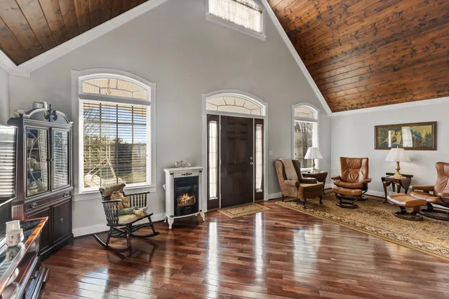 $549,900 | 121 Hiwassee Drive, Charleston, TN 37310