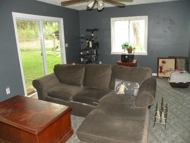8896 East Bennington Road Durand, MI 48429 - Photo 10 of 33 50040652-10.JPG