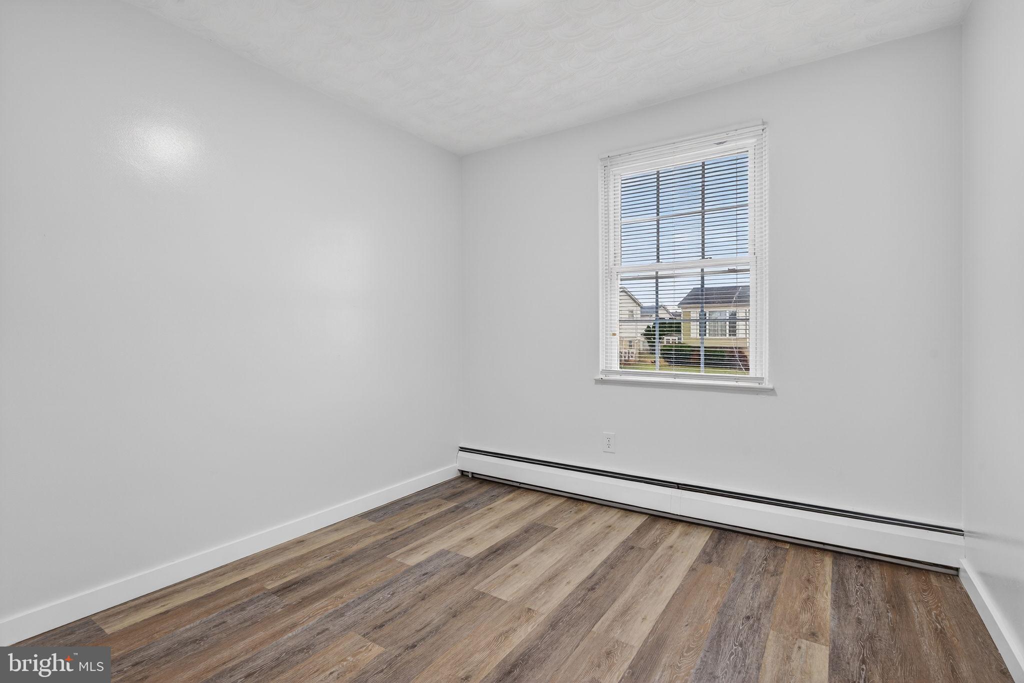 987 Marbrook Lane York, PA 17404 - Photo 21 of 39