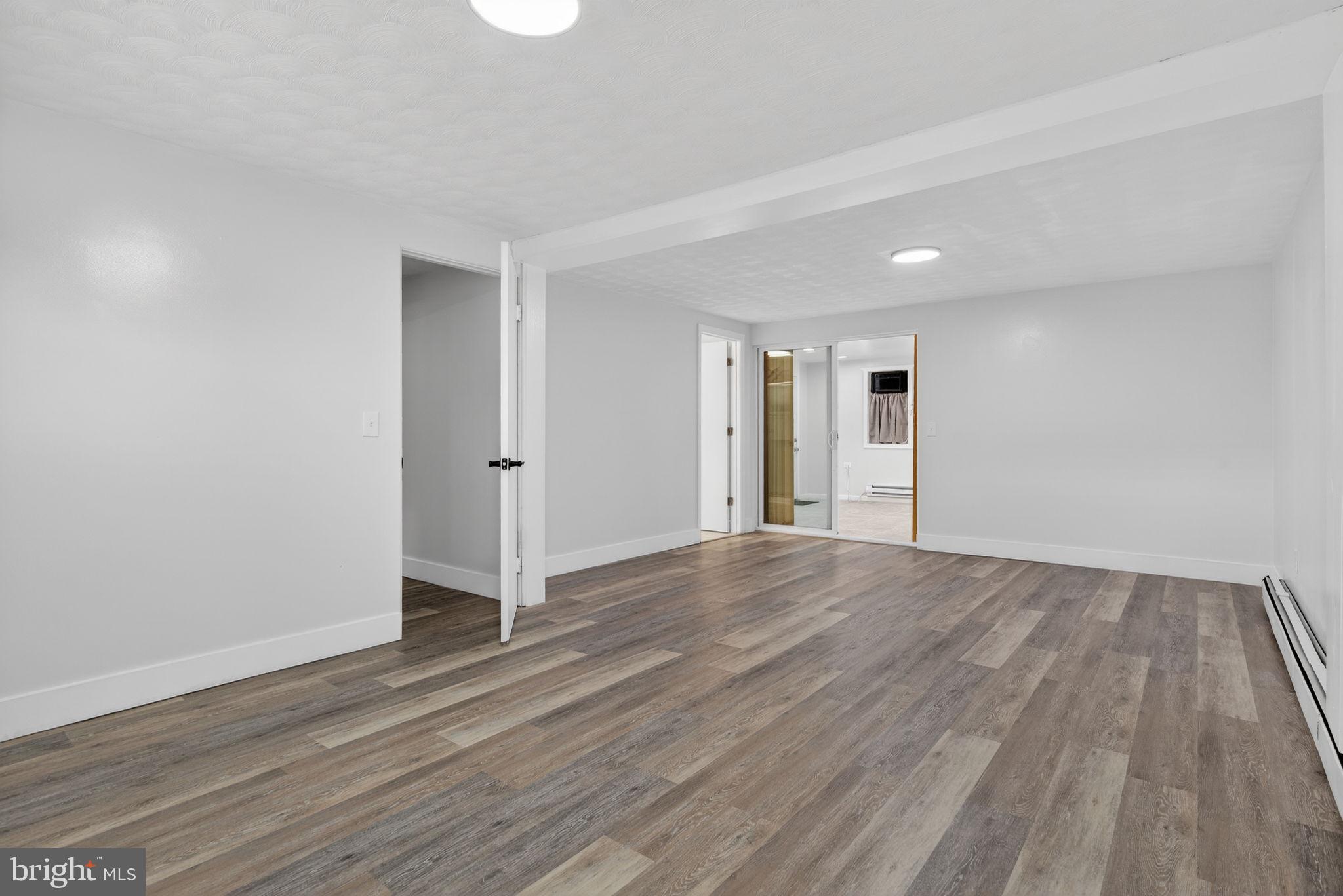 987 Marbrook Lane York, PA 17404 - Photo 26 of 39