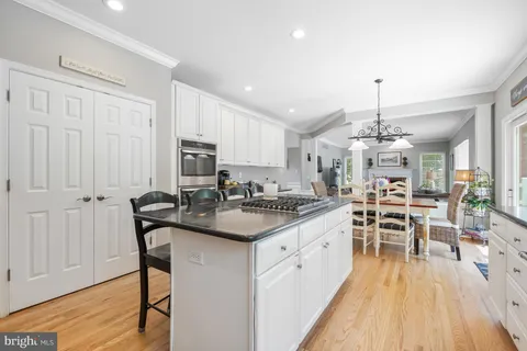 $1,195,000 | 319 Carlyn Drive, Severna Park, MD 21146