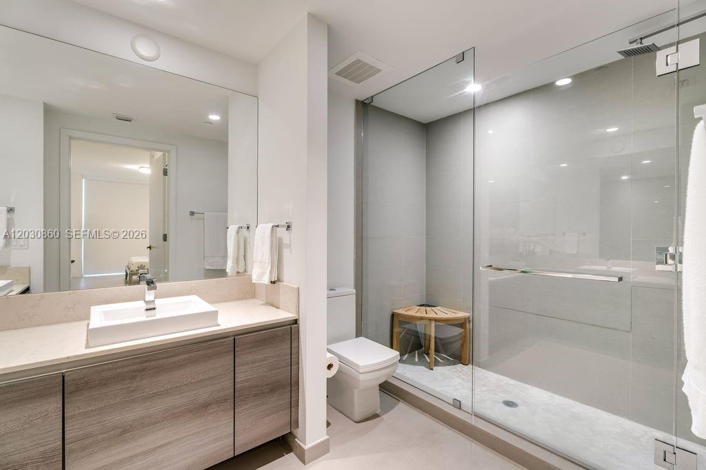 1080 Brickell Avenue, Unit 3602 Miami, FL 33131 - Photo 10 of 18