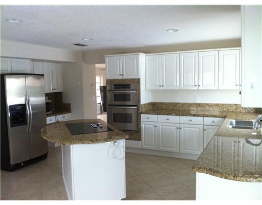 1290 Southwest 5th Court Boca Raton, FL 33432 - Photo 4 of 22 Additional Photo