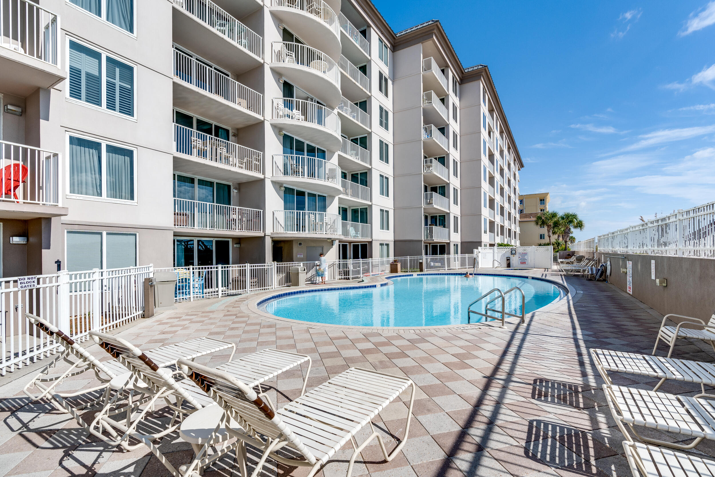 520 Santa Rosa Boulevard, Unit 705 Fort Walton Beach, FL 32548 - Photo 25 of 36 a view of balcony with patio