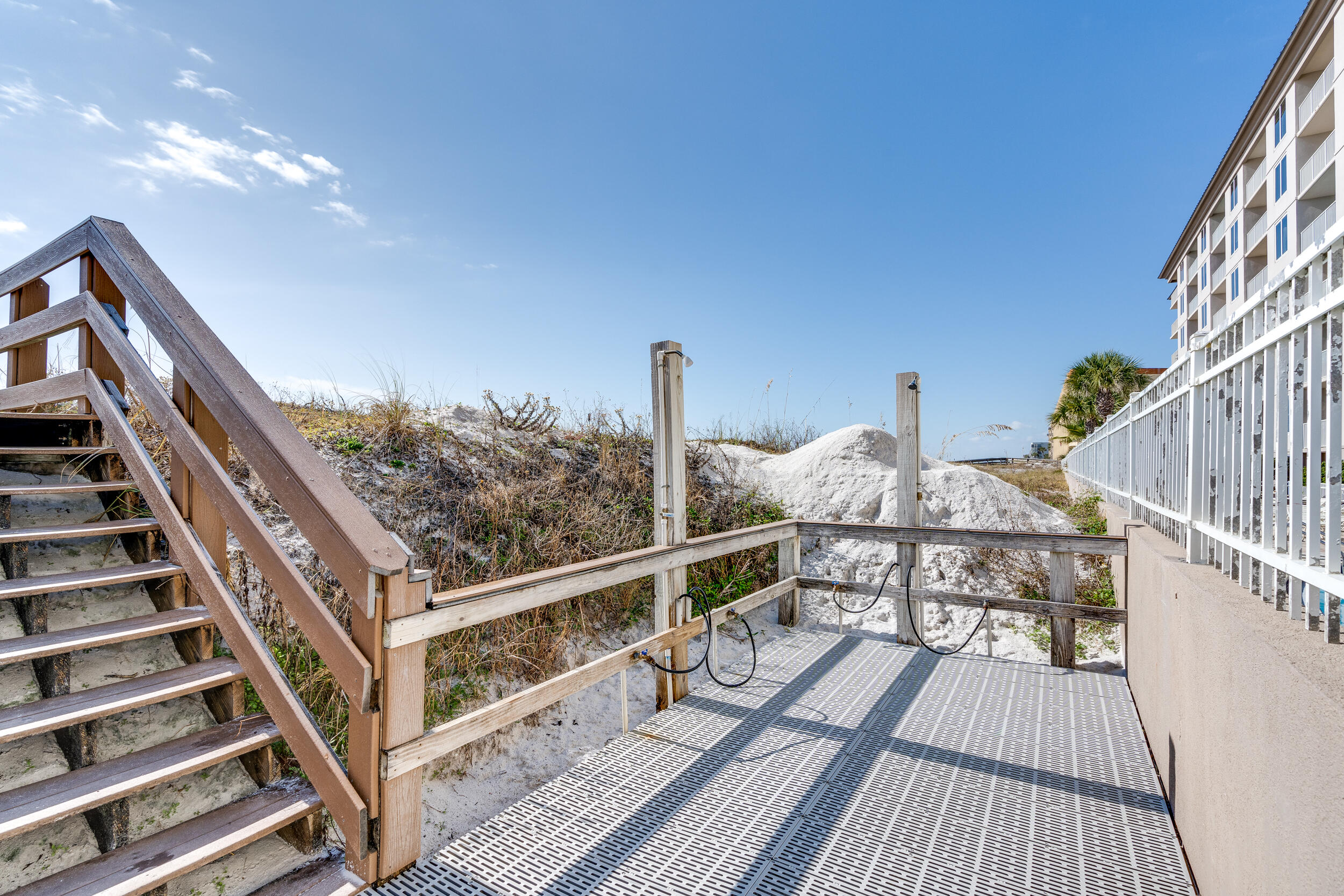 520 Santa Rosa Boulevard, Unit 705 Fort Walton Beach, FL 32548 - Photo 27 of 36 a view of balcony with wooden floor and fence