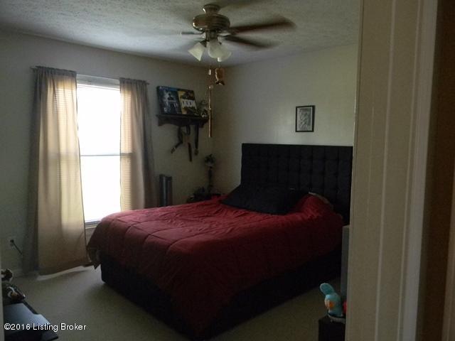 988 Floyds Fork Road Shepherdsville, KY 40165 - Photo 26 of 52 29